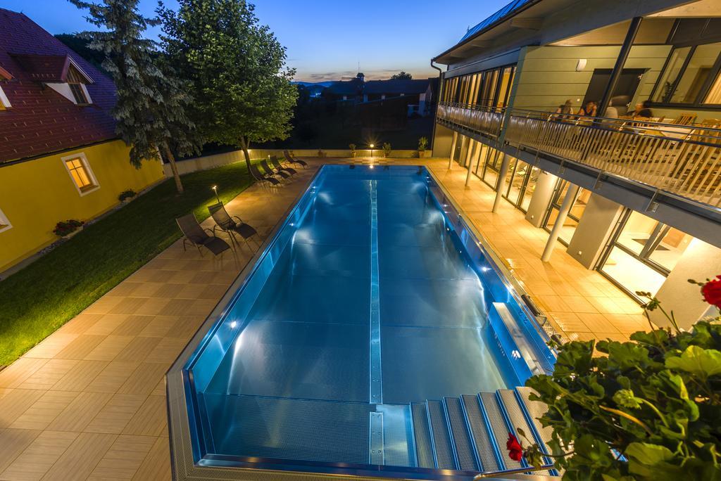 Gasthof Hotel Schmied Arnfels Luaran gambar